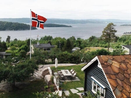 Flaggstang i glassfiber