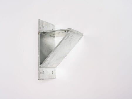 Veggfeste for flaggstang i glassfiber 6-12m